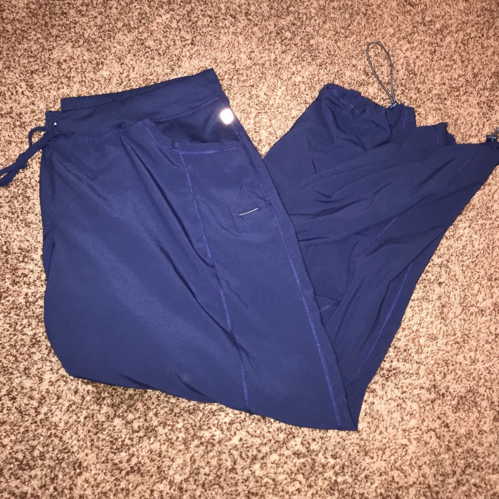 Scrub bottoms